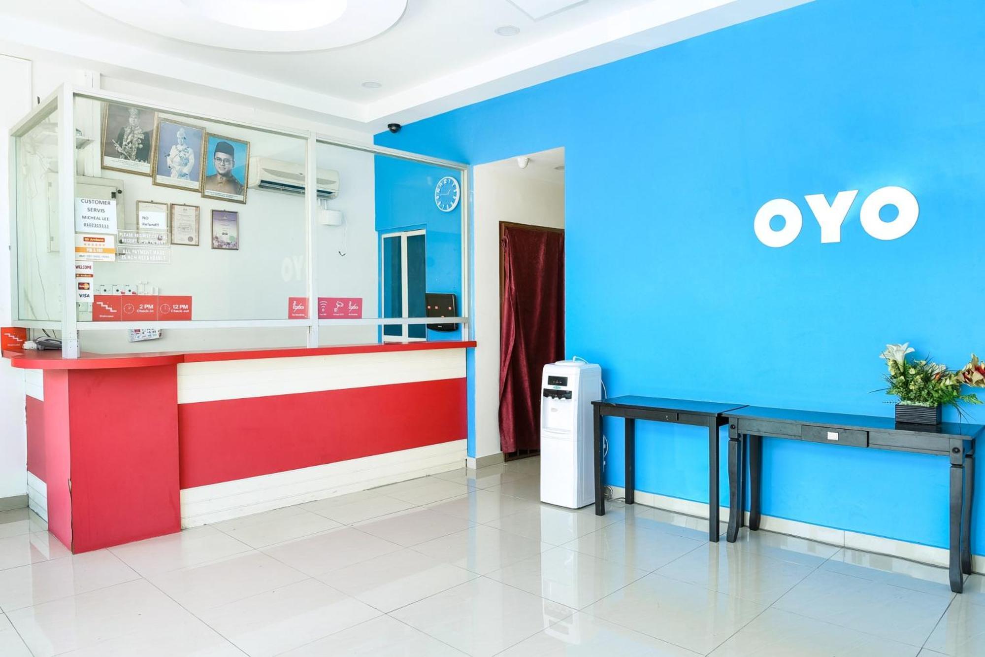 Oyo 90282泰姬酒店-7区 莎阿南 外观 照片